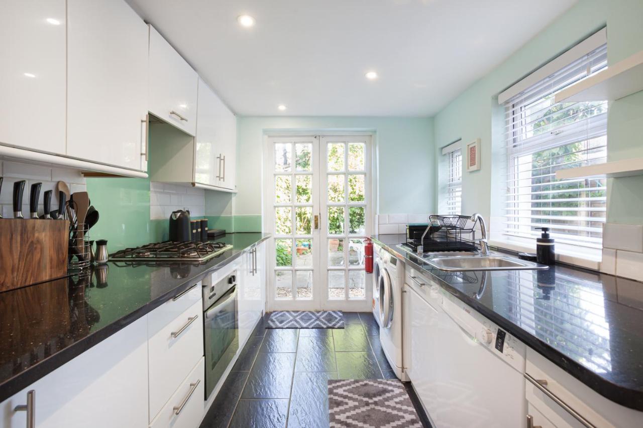 Вилла King Bd, Spacious 4Bd Victorian In Hove, 5 Mins From Beach! Экстерьер фото